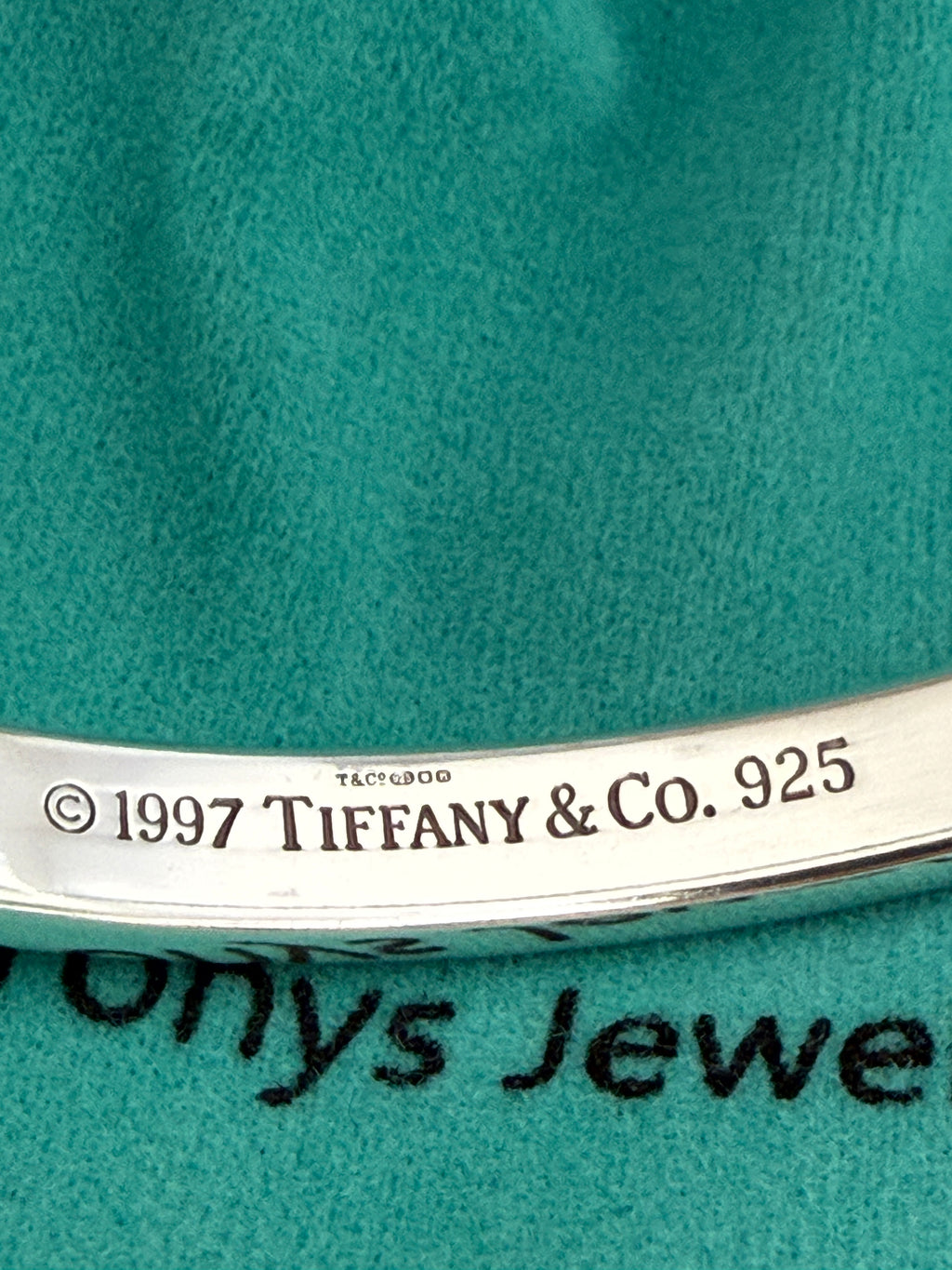 Tiffany & Co. Sterling Silver 1837 Oval Concave Bangle 18cm internal