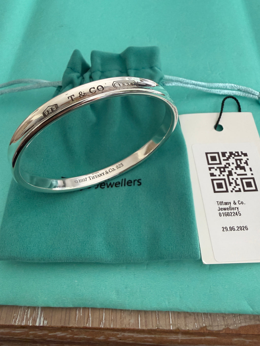 Tiffany & Co. Sterling Silver 1837 Oval Concave Bangle 18cm internal