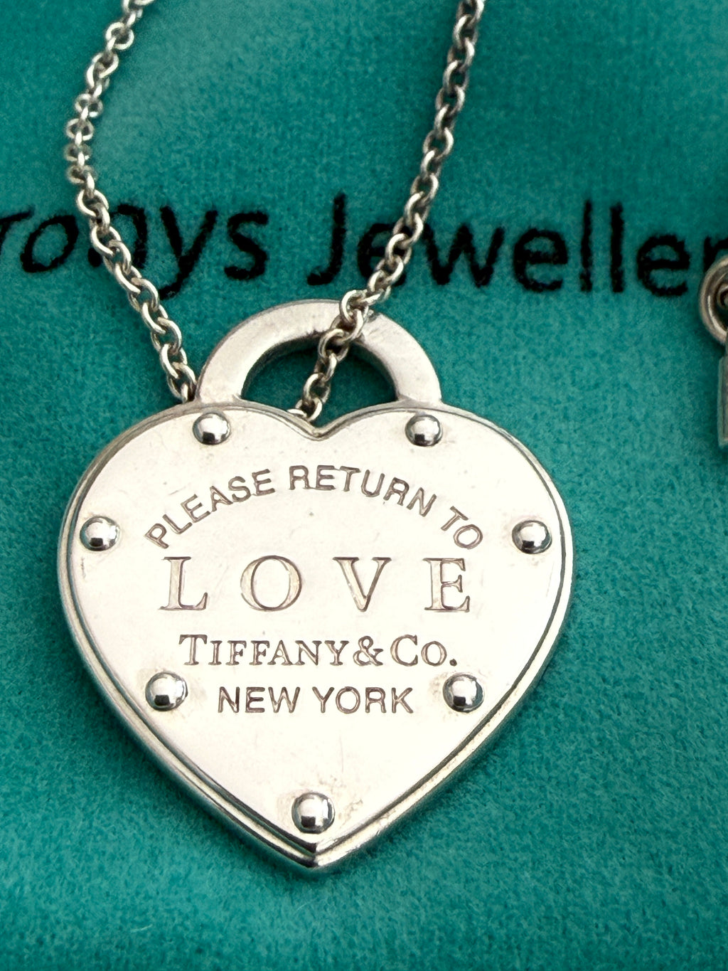 Tiffany & Co. LOVE Heart Pendant and Padlock Italy 18 - 20”